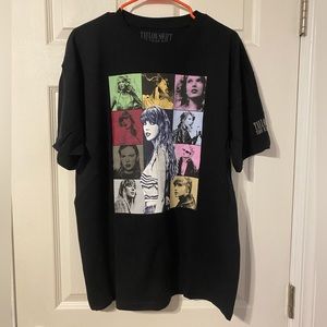 Taylor Swift The Eras Tour Black T-shirt